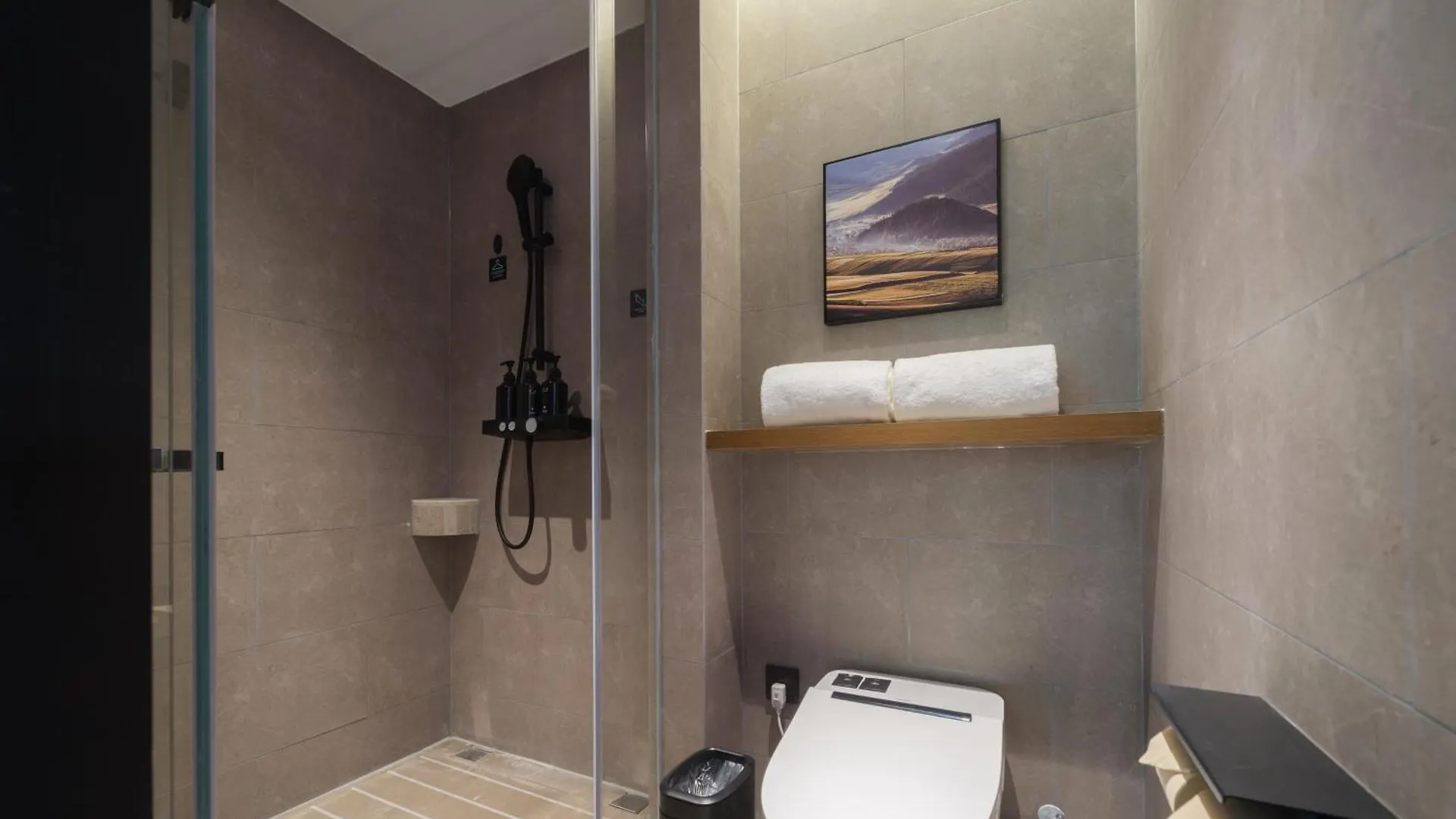 Atour Hotel Zhengzhou Erqi Plaza David City